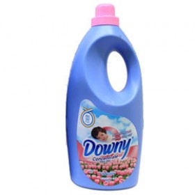 Xả vải Downy